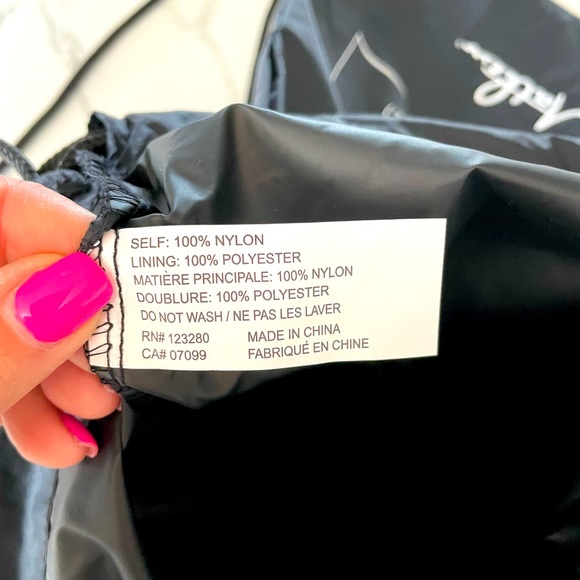 Travis Mathew Drawstring Backpack - Picture 6 of 6